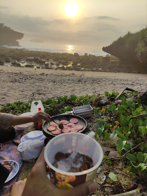 Pantai Sadranan