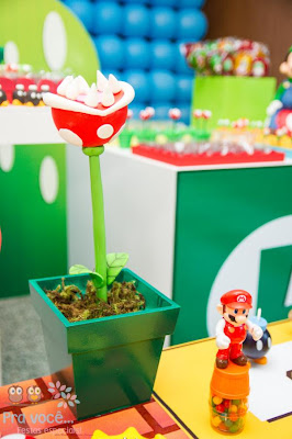 super Mario brothers party decorations