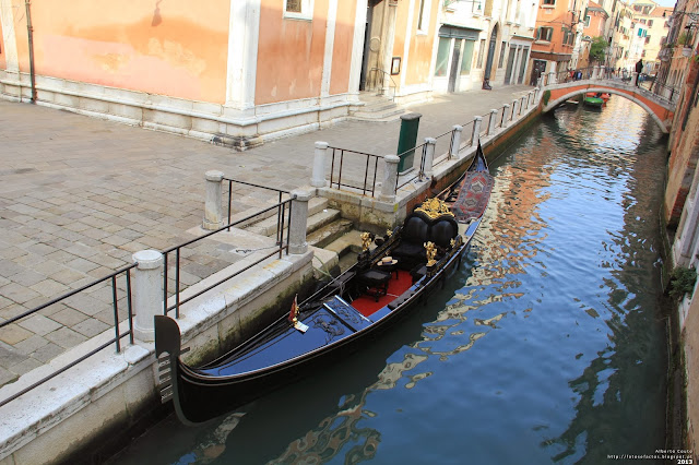 Gôndola veneziana - http://fotosefactos.blogspot.com