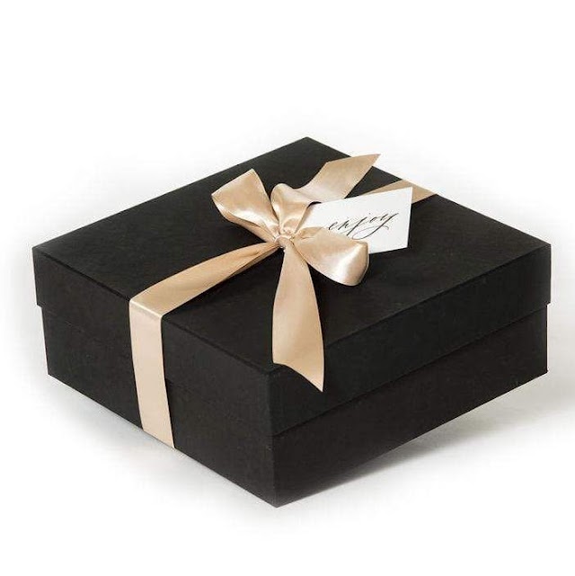 shop holiday gift set