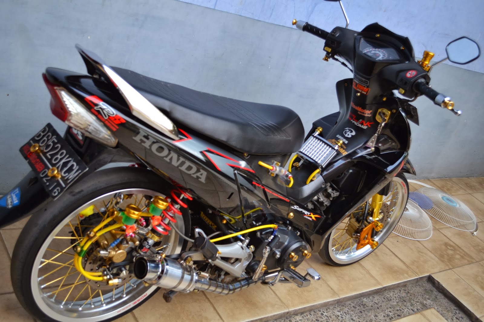 Kumpulan Foto Modifikasi Motor Supra X 125 R Terbaru Modispik Motor