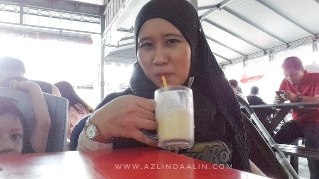 LEPAK TEMPAT MENARIK DI MELAKA COCONUT SHAKE KLEBANG ORIGINAL 