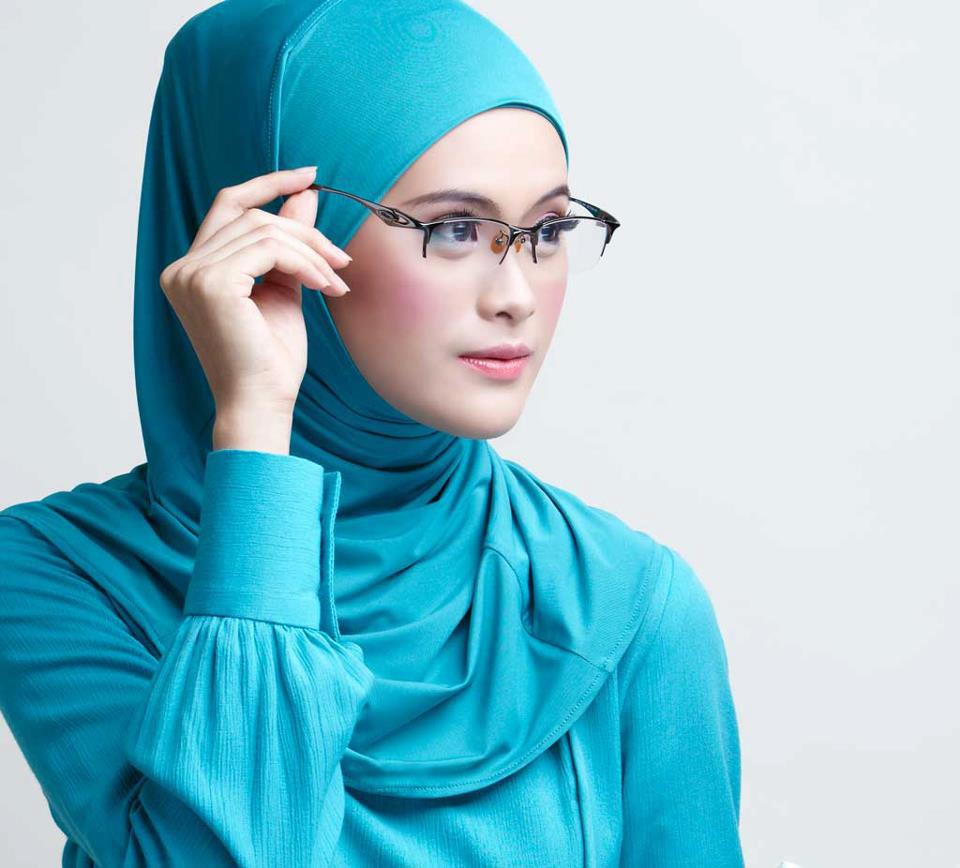 Zoya Bergo Eropa  Mode Busana Muslimah