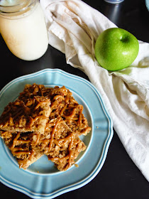 Caramel Apple Pie Bars