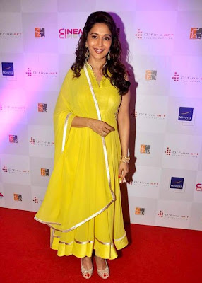 madhuri dixit at its only cinema magazine launche actress pics