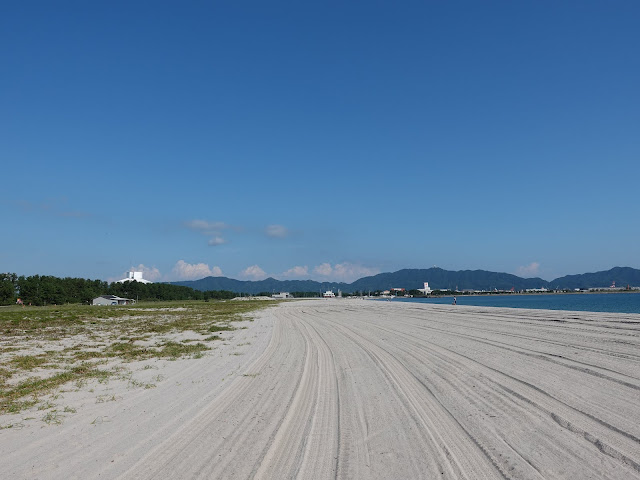 境港市の弓ヶ浜海岸