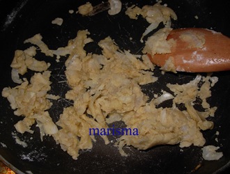 cardo con bechamel, bechamel