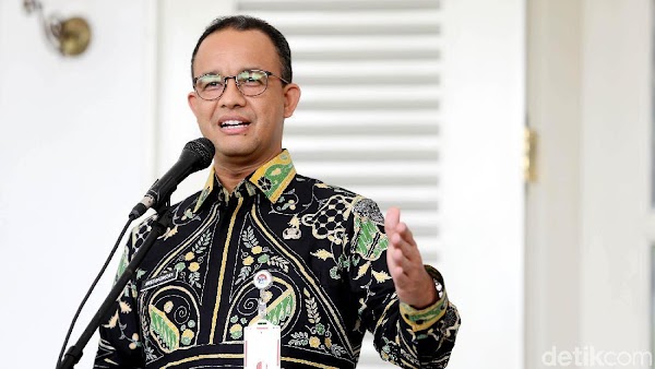 Amien Rais 'Ramal' Tangan Anies: Insyaallah Penyelamat Negeri