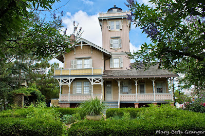 Hereford Inlet Lighthouse photo by mbgphoto