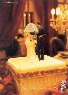 Funny Wedding Cakes on Funny Wedding Cakes   20 Pics   Curious  Funny Photos   Pictures