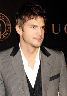 Ashton Kutcher Hot Pics