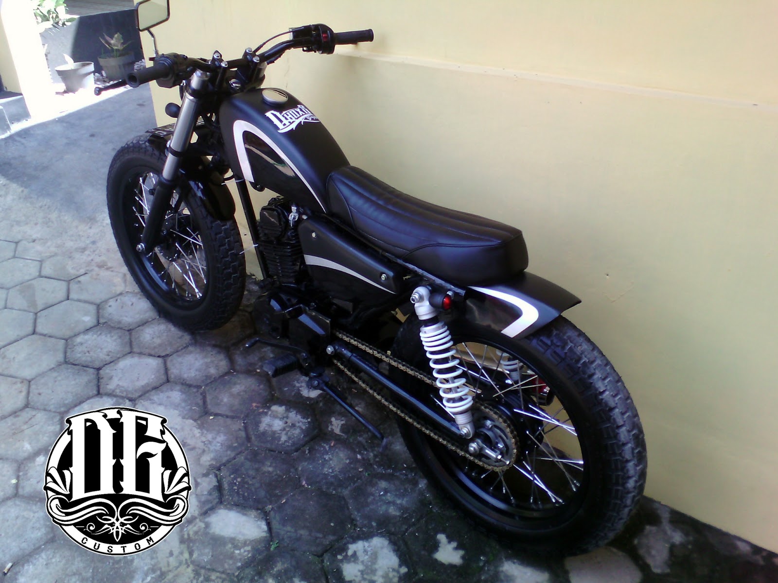 Tangki Knalpot Kustom GL 100 Custom Chopper Wanna Be