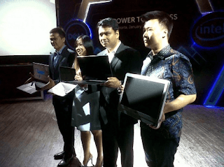 Dan dari ketiga belas produk baru tersebut diantaranya adalah laptop dan desktop Inspiron, workstation Precision, laptop Vostro seri 5000 terbaru, laptop XPS 13 dan 15, laptop seri Latitude serta PC bisnis OptiPlex terbaru