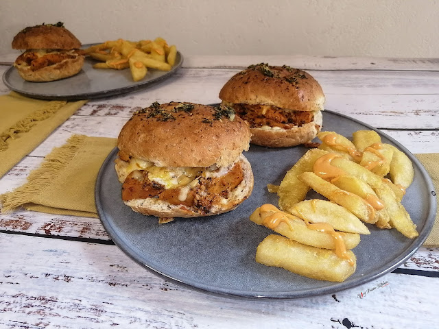 Buffalo Chicken Burgers, chicken recipe, chicken burger, burger recipe, buffalo sauce, wrap recipe, slider recipe, sandwich recipe, panini recipe, food, food photography, food blog, food blogger, Pinterest food, chicken licken, food flatlay, spicy fusion kitchen, botswana