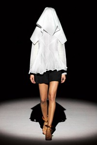 Hussein Chalayan (2)