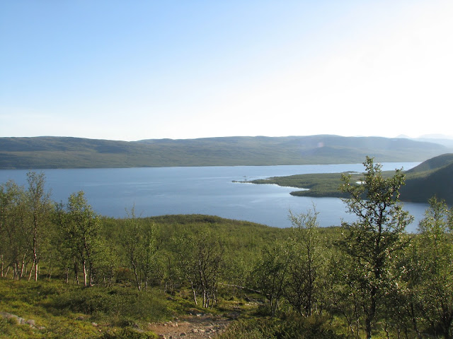 Kilpisjärvi, Saanatunturin polulta
