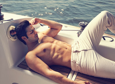 varun dhawan hd wallpaper