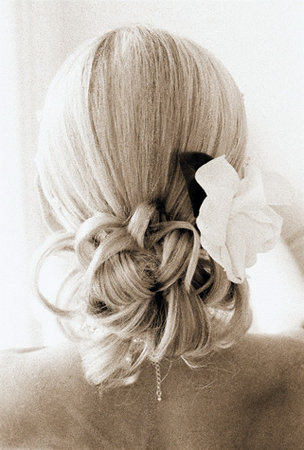 Simply chignon.