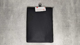 The Daiso Cushioned Case A4
