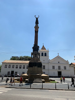 foto do monumento à justiça   