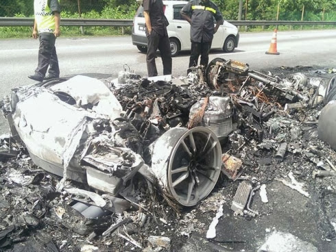 Lamborghini Aventador in need of auto body repair