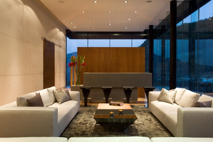 Living room in Modern contemporary CT House in Mexico