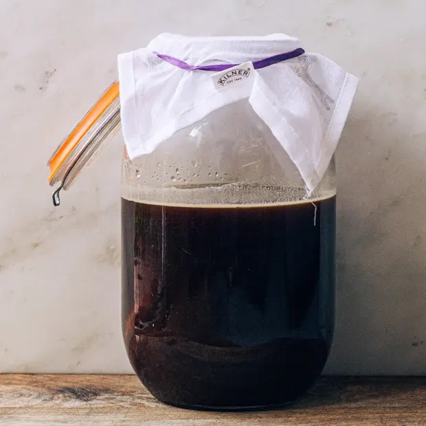 How to turn spent coffee grounds into a punchy kombucha – recipe