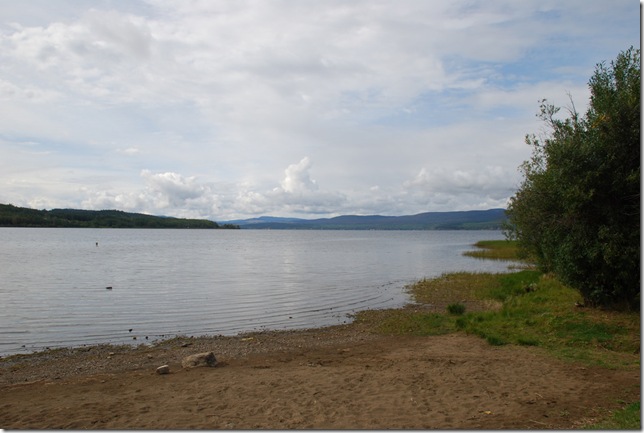 09-06-09 Beaumont Lake 001