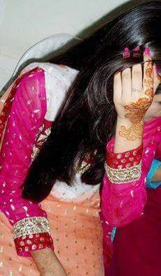 Beautiful Girls Mehndi Hands Awesome Images