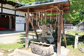奈良公園 手向山八幡宮