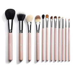 Makeup Brush Sets – Take the Time Out of Busy Schedule for a Diva Look