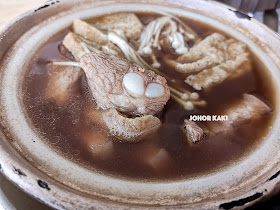 Feilo Heng Steamed Song Fish Head in Johor Bahru 肥佬兴松鱼头.肉骨茶