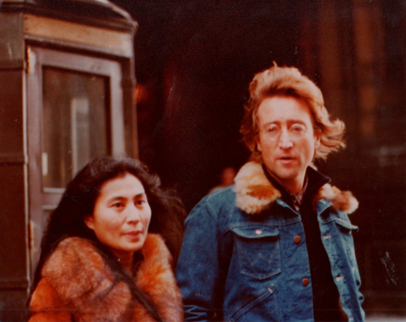 70年代にファンが撮影したジョン レノンの素晴らしいスナップ写真80枚 をビンテージ写真サイトが特集紹介 Amass 70年代にファンが撮影したジョン レノンの素晴らしいスナップ写真80枚 をビンテージ写真サイトが特集紹介 Amass
