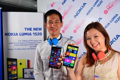 Latest Nokia Lumia 1520 windows smartphone Review