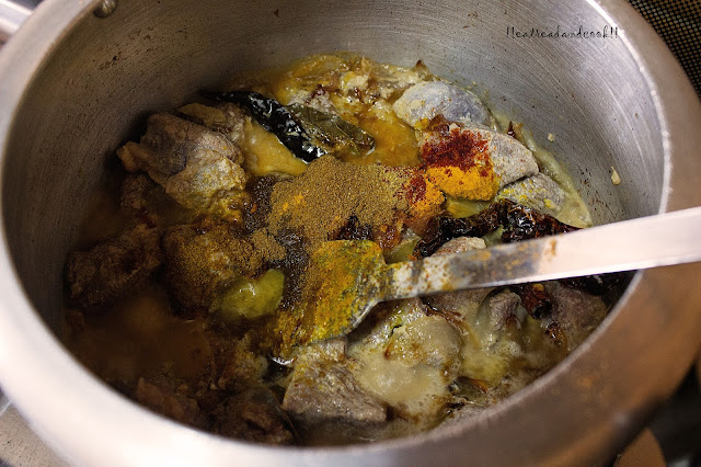 how to make Nepali Mutton Curry~Khasi Ko Masu recipe and preparation with step by step pictures