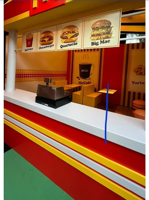 De graça! McDonald’s abre brinquedão e espaço interativo inspirado no próprio restaurante