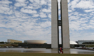 Câmara aprova projeto que extingue saídas temporárias de presos