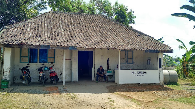 parkir Benteng Fort Willem II Ambarawa Semarang