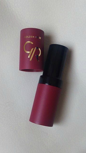 Golden Rose Velvet Matte Black lipstick