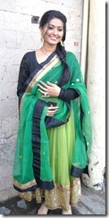 Sneha Cute Images in Full Sleeves Salwar Kameez