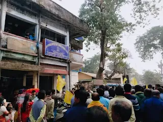 বিদ্যুৎ বিল মুকুবের দাবিতে ইলেকট্রিক অফিসে ডেপুটেশন