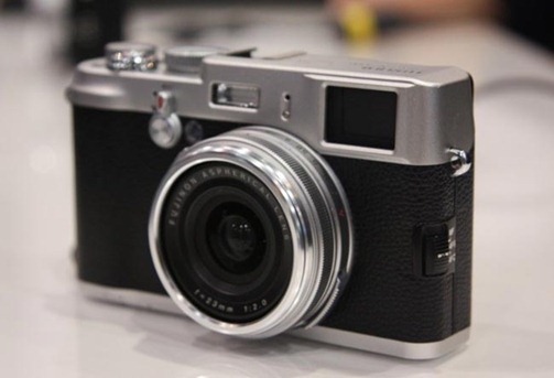 Fujifilm-FinePix-X200