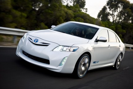 Toyota Camry Widescreen Resolutions Images
