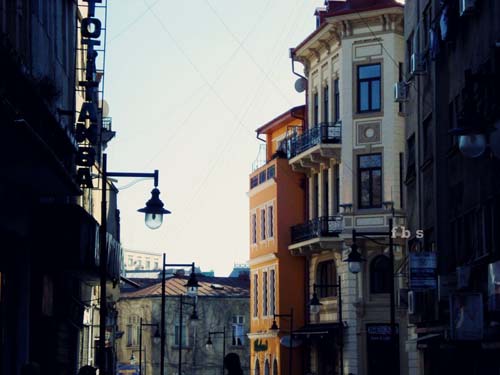 25 Beautiful Street Postcards 