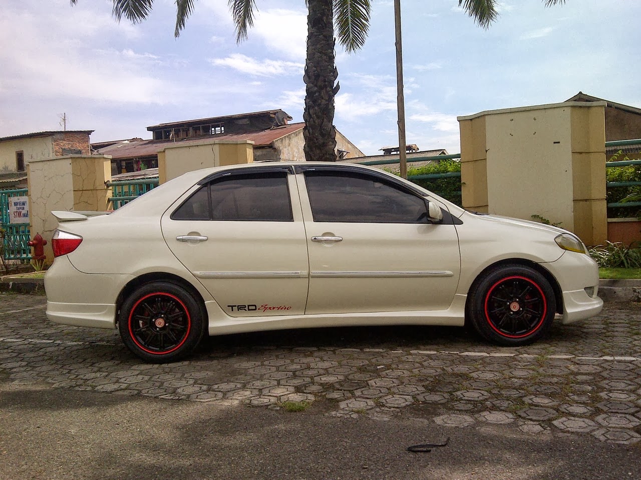 Toyota Vios Modifikasi Feat Toyota Limo - Mobil Modifikasi 