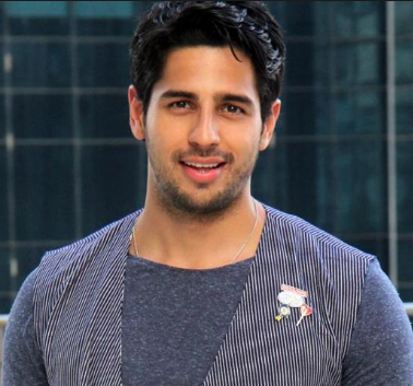 Sidharth Malhotra Family Wife Son Daughter Father Mother Marriage Photos Biography Profile