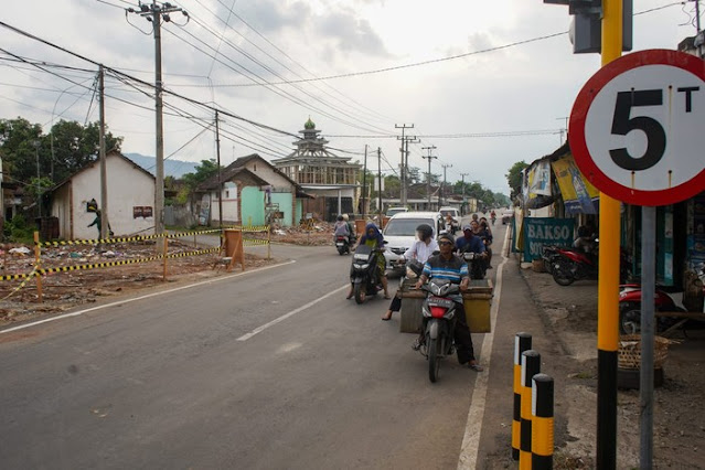  Dinilai Sempit, Pemkab Kediri Perluas Lahan di Simpang Tiga Jatirejo