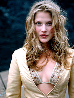 Ali Larter Wallpaper