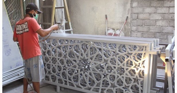 Pagar Railing Teralis  Cor Logam Aluminium Pusat 