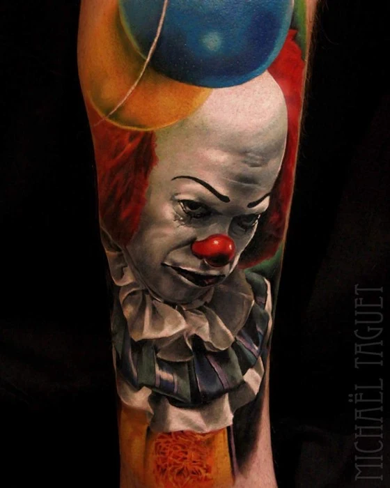 Tatuaje del payaso de IT Peniwise